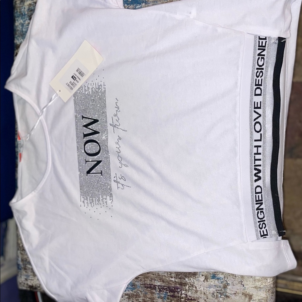 White shirt with rhinestones